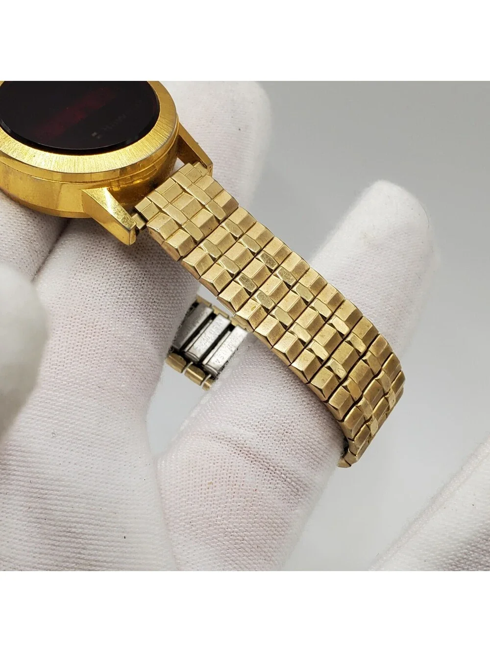 Vintage Bowmar Red Led Womens Watch 25mm Gold Tone For Parts Or Repair